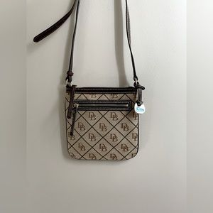 Dooney & Bourke Crossbody